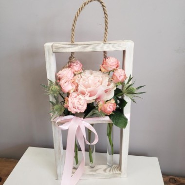 Композиция в рамке